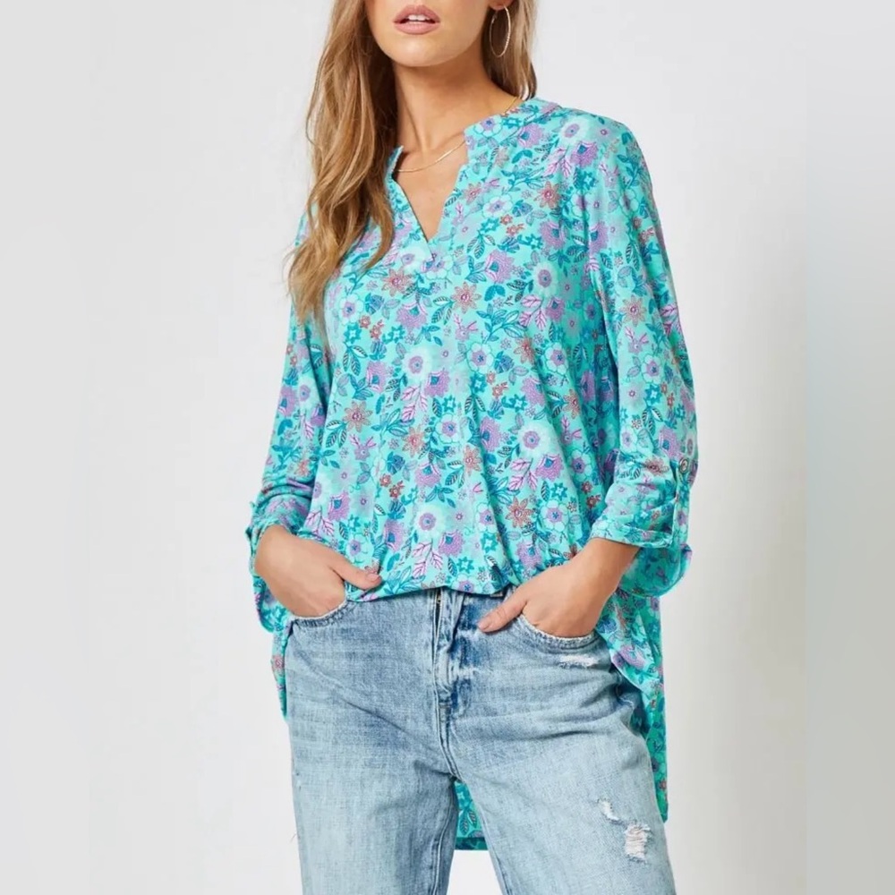 New! Dear Scarlett Lizzy Top